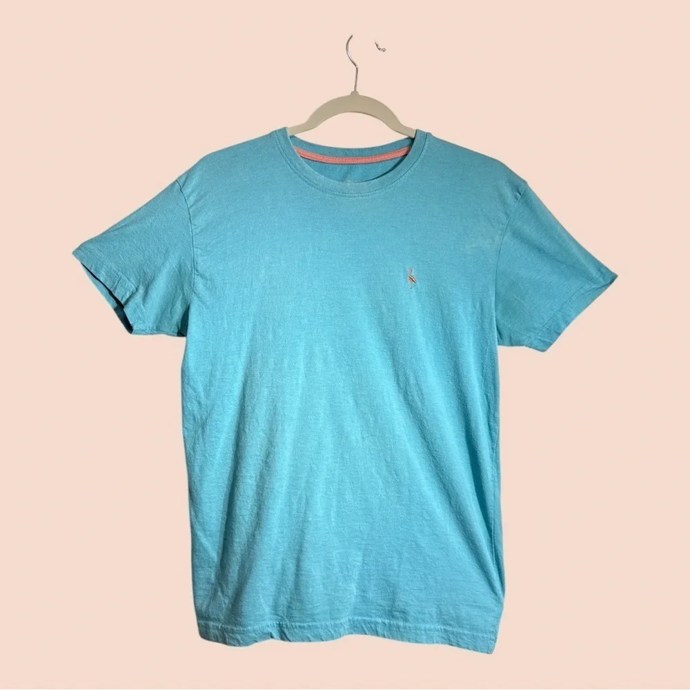 Tailorbyrd Collection Aqua Blue Pink Flamingo Emblem Tee Shirt, Men’s Small